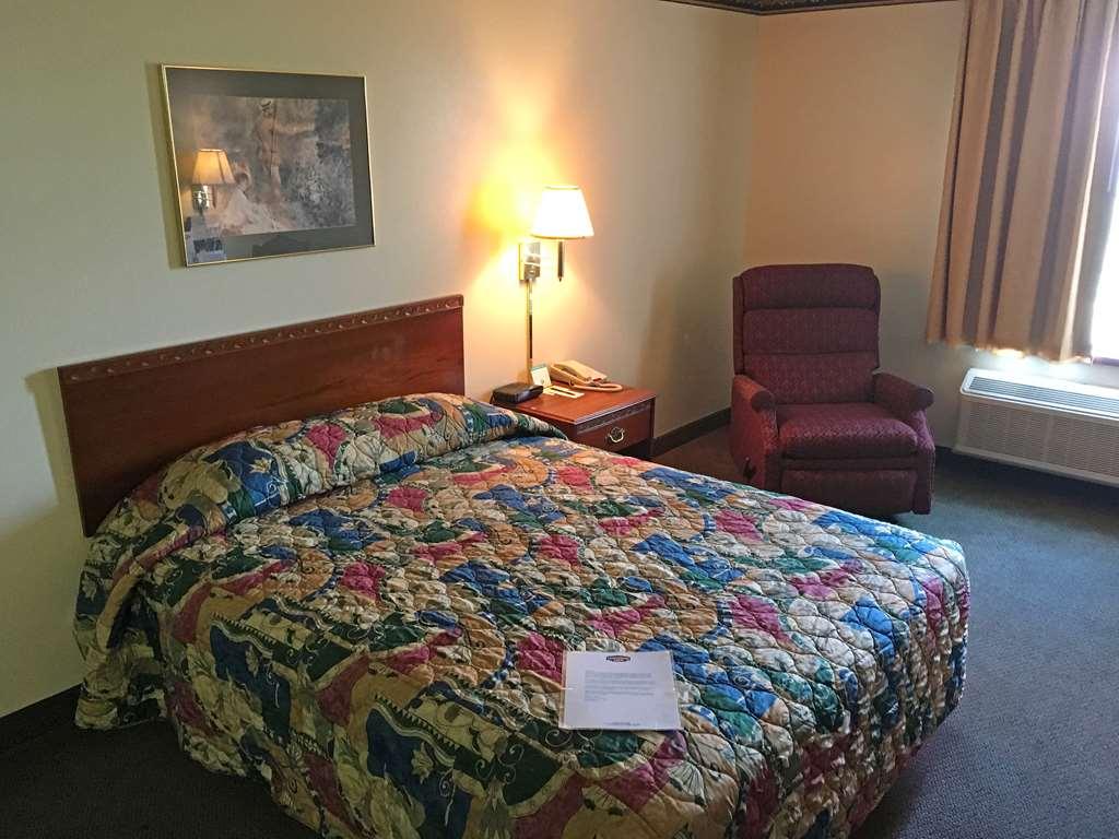 Country Hearth Inn & Suites Willard Habitación foto